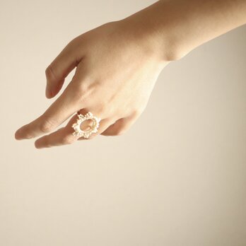antique star ring  ivory フランスアンティークビーズの画像