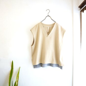double-knit back rib vest (beige)の画像