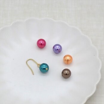 《５色から選べる》カラーパールの一粒パールピアス／イヤリング③の画像