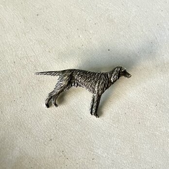 イギリス　犬のメタルブローチ　ヴィンテージの画像