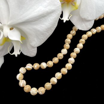 天然 マザーオブパール ネックレス 8mm珠 マグネットクラスプ