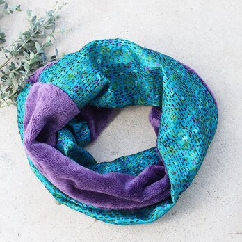 カンタ刺繍シルクとエコファーのねじりスヌードの画像