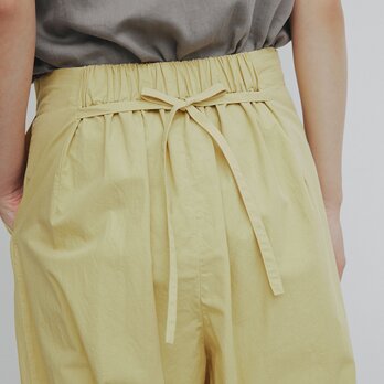 テーパードパンツ YELLOW サイズ1の画像