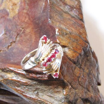 Vintage France Holding Ruby's Silver 925 Ringの画像