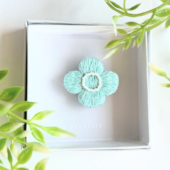 北欧風小さなお花のミニ刺繍ブローチ【botanical】#324の画像