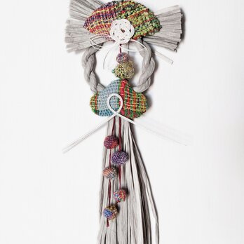 手織りがかわいい モダンなしめ縄かざり お正月