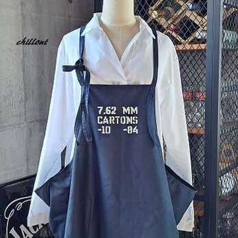 【sale】【背中がかわいい】エプロンドレス：ネイビー×ミリタリーステンシル【0611】