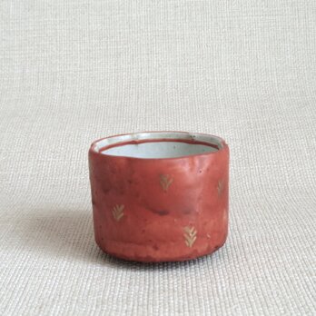 ぐい呑み（赤絵金彩 草紋d）の画像