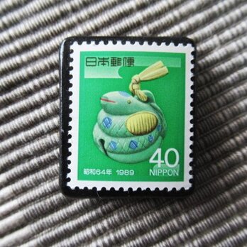 日本　1989年　蛇切手ブローチ 10210の画像