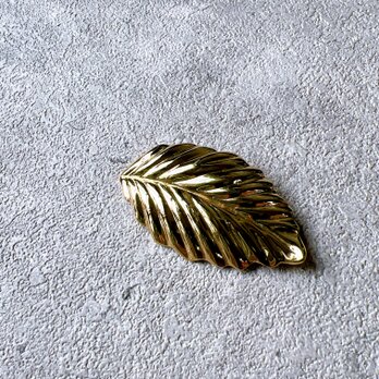 SCA7-【 AVON 】エイボン・ヴィンテージブローチ 1970s Leaf Gold Tone Broochの画像