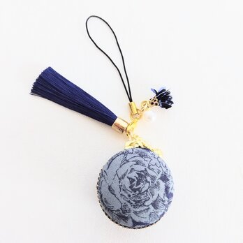 青い薔薇のマカロンポーチの画像