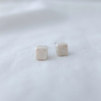 ピアス cube/petit auroreの画像