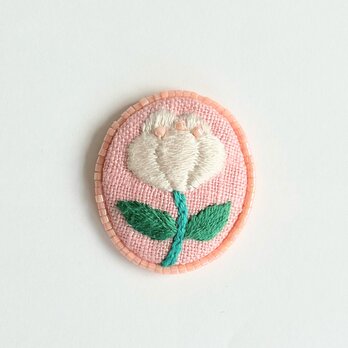 ビーズで飾った草花のミニ刺繍ブローチ【botanical】#328の画像