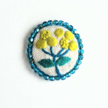 ビーズで飾った草花のミニ刺繍ブローチ【botanical】#330の画像