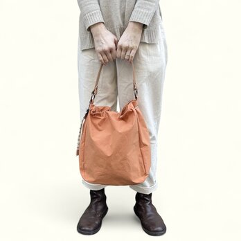 BALON：オレンジ（KONBU　撥水加工ナイロン素材セミショルダーバッグ）＜受注製作＞の画像