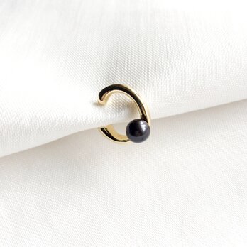 ブラックパール イヤーカフ 【片耳】