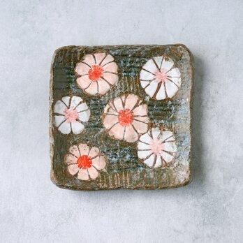 花紋（ピンク）四角皿のコピーの画像