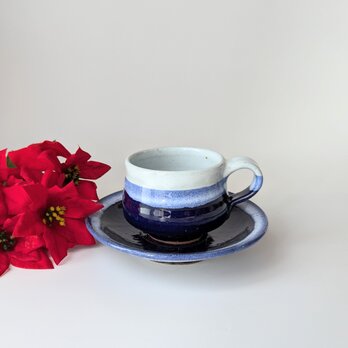 瑠璃色のカップ＆ソーサー　【手仕事　民藝　和　陶器】の画像