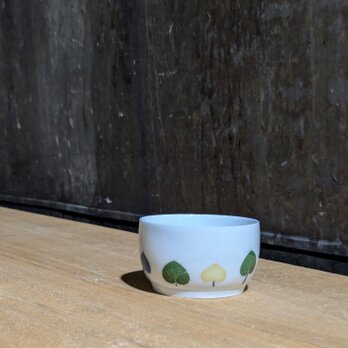 カップ(植物)の画像