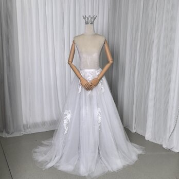 オーバースカート ソフトチュール 繊細レース 編み上げ 披露宴/結婚式 ウェディングドレスの画像