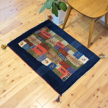 新入荷】ペルシャ　ギャッベ　玄関マット　 88x65cm 紺色　パネル　タイル　生命の木　RD8054sの画像