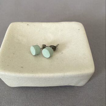 陶のピアス（小さいまる/mintgreen）の画像