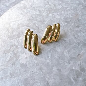 PA256-【 AVON 】エイボン・ヴィンテージピアス 1980s Gold Tone Swirlの画像