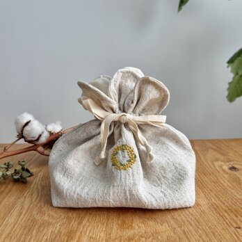 ミモザ刺繍のランチ巾着/お弁当袋の画像