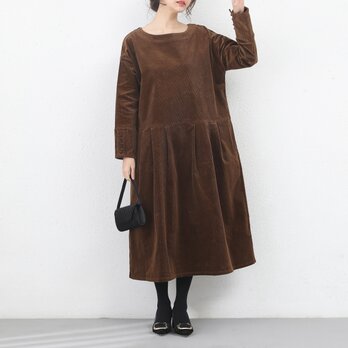 （即納）コーデュロイ　タック　ゆったり　ワンピース・ブラウン　♪オーダーサイズ可の画像