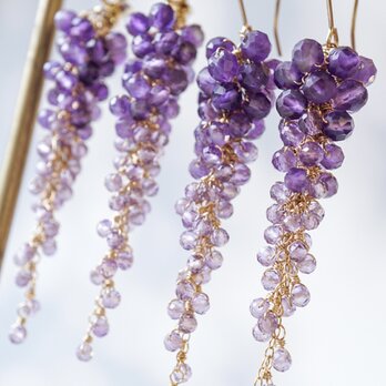【ピアス／イヤリング】「息を呑む絶景」藤の花 アメジスト 天然石 誕生石 14kgf 紫 パープル じゃらじゃら ロングの画像