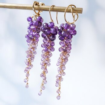 【イヤーカフ】「藤の花」アメジスト 天然石 誕生石 片耳 紫 パープル じゃらじゃら ロングの画像