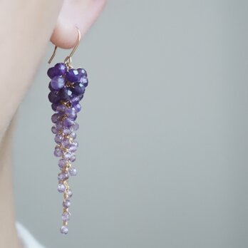 【ピアス／イヤリング】「息を呑む絶景」藤の花 アメジスト 天然石 誕生石 14kgf 紫 パープル じゃらじゃら ロングの画像