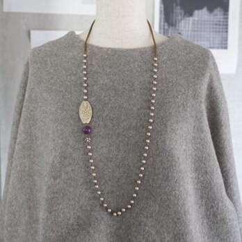 vintage purple necklaceの画像