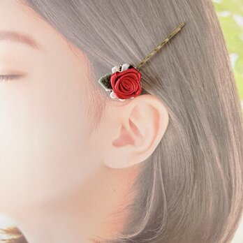 リボンの薔薇のヘアピン（1点）　結婚式　発表会　結婚式　卒業式　入学式　お出掛け　ヘアピン　髪飾り　お洒落の画像