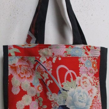 ８０８２　花柄の着物で作った手提げ袋　＃送料無料の画像
