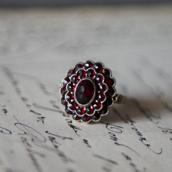 ボヘミアンガーネット　シルバーリング　ヨーロッパアンティーク　ヴィンテージリング