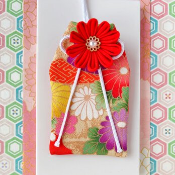 （華やぎの菊花守）元巫女が作る花のお守り袋の画像