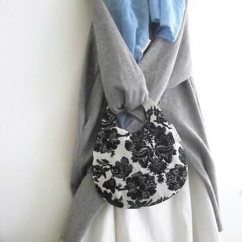 草花Rayon×linen RoundBagの画像