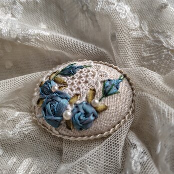 リボン刺繍*アンティークレース*薔薇*ブローチ*bの画像