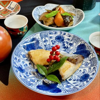 染付花蝶芙蓉手　高台大鉢の画像