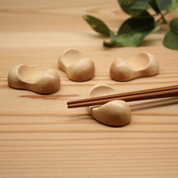 木の箸置き 豆形 メープル材　『数量限定』の画像