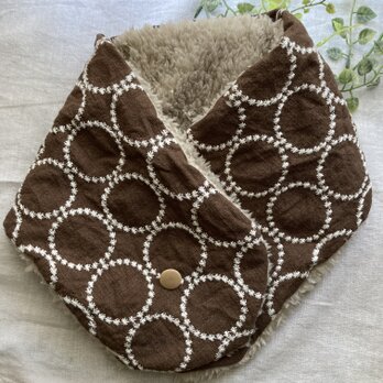 ハンドメイド☆ネックウォーマー北欧リネンチョコブラウンサークル刺繍ファの画像