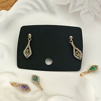手編みワイヤー　ピアス　(チェコビーズ多色選択可能）の画像