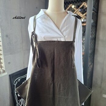 【背中がかわいい】エプロンドレス：ワッシャーリネン：オリーブドラブ【0751】の画像
