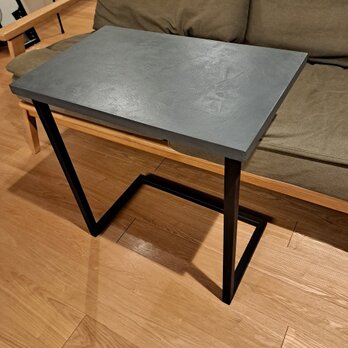 モルタル調サイドテーブル（受注生産）