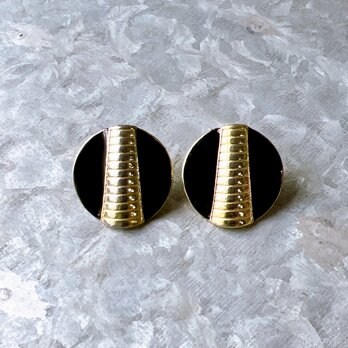 P567-ヴィンテージピアス U.S.A. 1980s Gold Tone Black Enamel Paintの画像