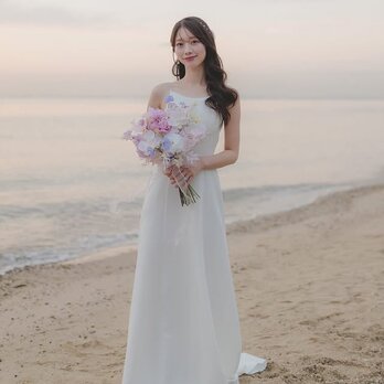 実例写真！ウェディングドレス 柔らかいクレープ生地 キャミソール パール紐 細見えシルエット 結婚式 前撮り 可愛いの画像