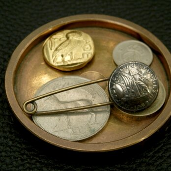 ＃B92　Portugal Coin Broochの画像