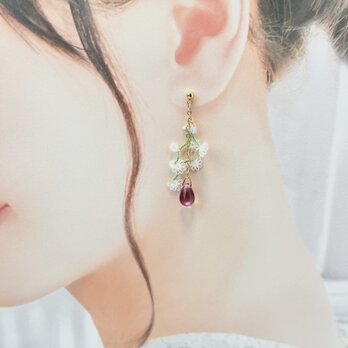 かすみ草のタティングレースピアス⁑モーブピンクの画像