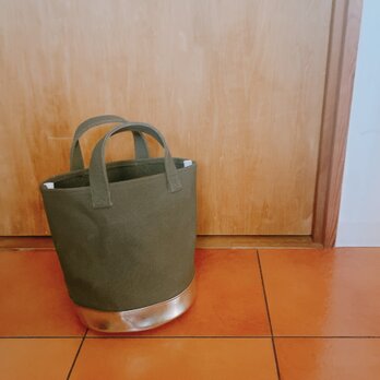 ［S］マルシェカゴのような帆布のバケツトート　カーキ×ゴールド